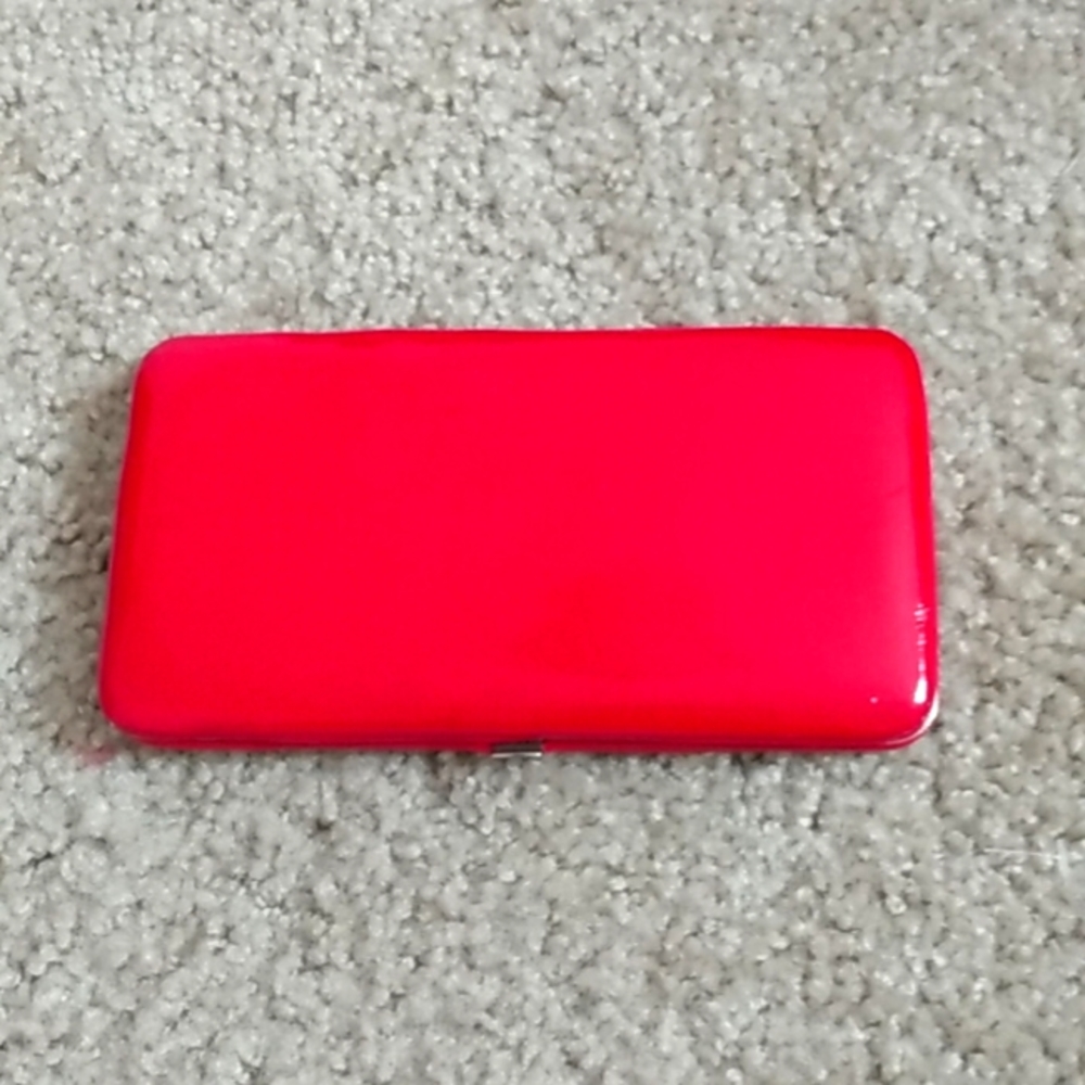 Red wallet